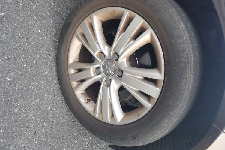 Used Audi Q7 2012 3.0 TFSI Ambition (200kW) Right Front Wheel Hub