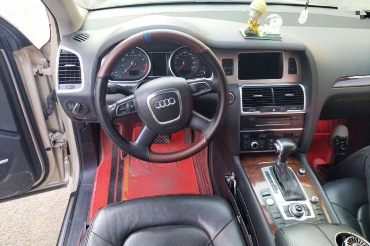Used Audi Q7 2012 3.0 TFSI Ambition (200kW) Steering Wheel