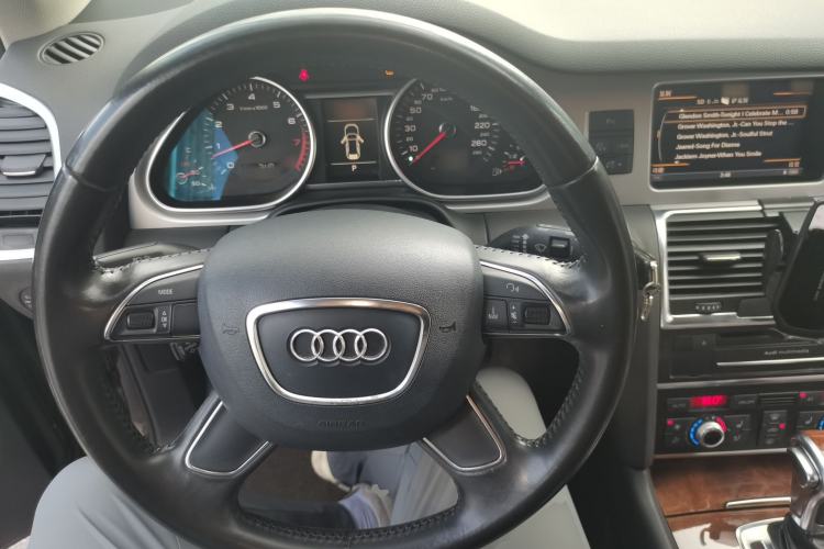 Used Audi Q7 2012 3.0 TFSI Ambition (200kW) Steering Wheel