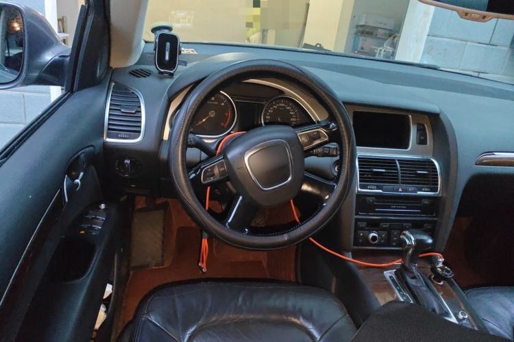 Used Audi Q7 2012 3.0 TDI Leading Model Steering Wheel