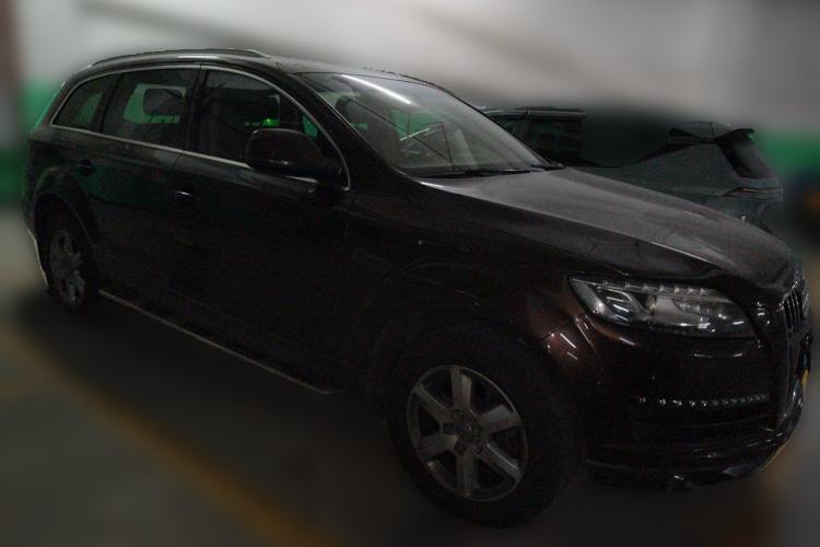 Used Audi Q7 2012 3.0 TFSI Ambition (200kW) Front Right 45 Deg