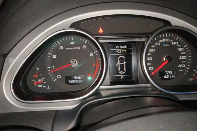 Used Audi Q7 2012 3.0 TFSI Ambition (200kW) Instrument Cluster