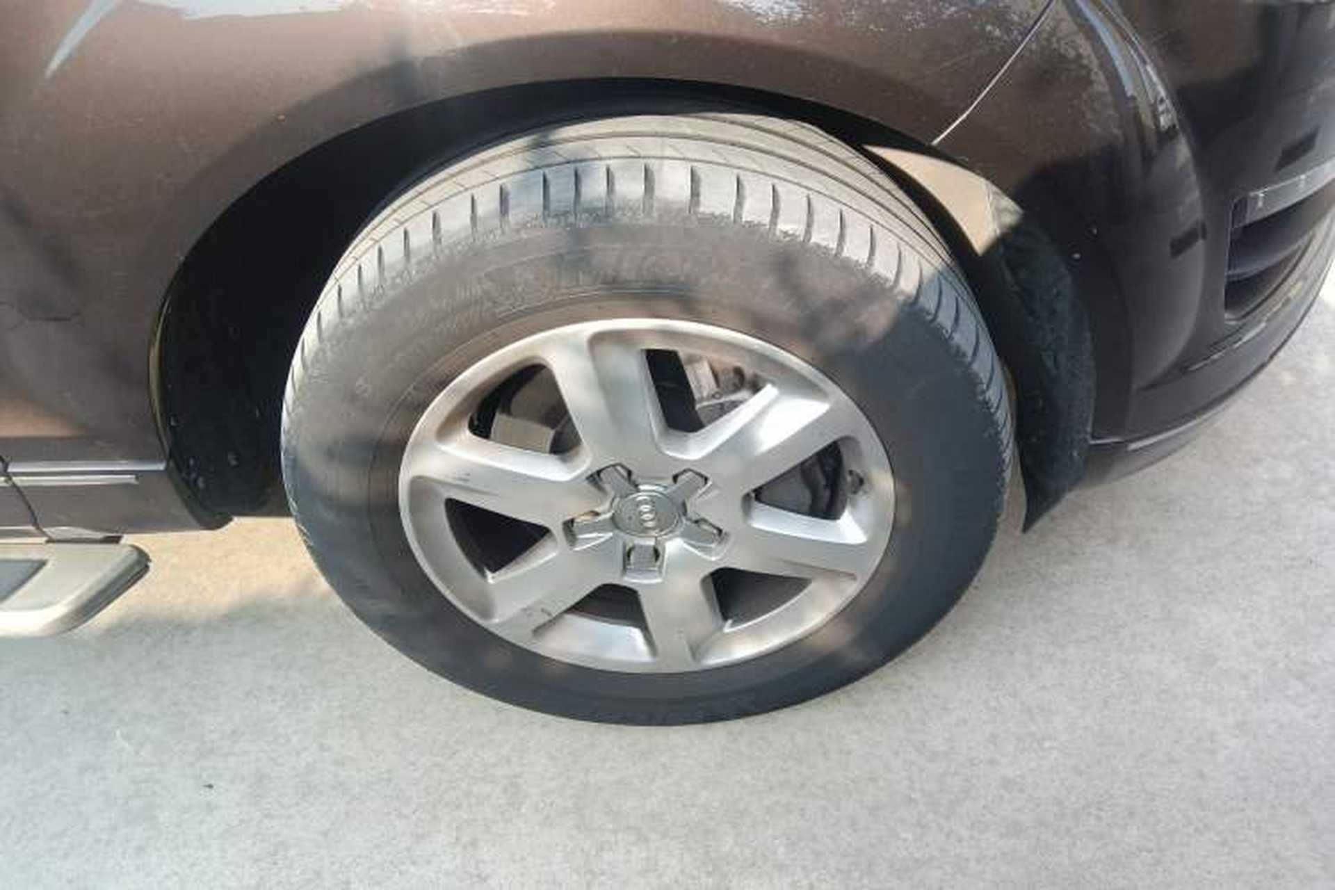 Used Audi Q7 2012 3.0 TFSI Technology Model (200kW) Right Front Wheel Hub