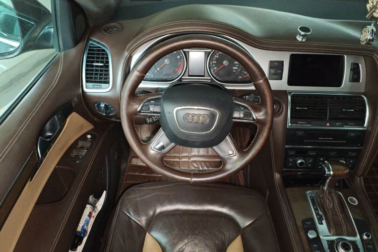 Used Audi Q7 2012 3.0 TFSI Exclusive (245kW) Steering Wheel