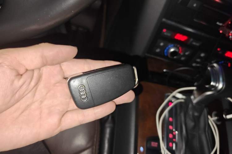 Used Audi Q7 2012 3.0 TFSI Ambition (200kW) Vehicle Key
