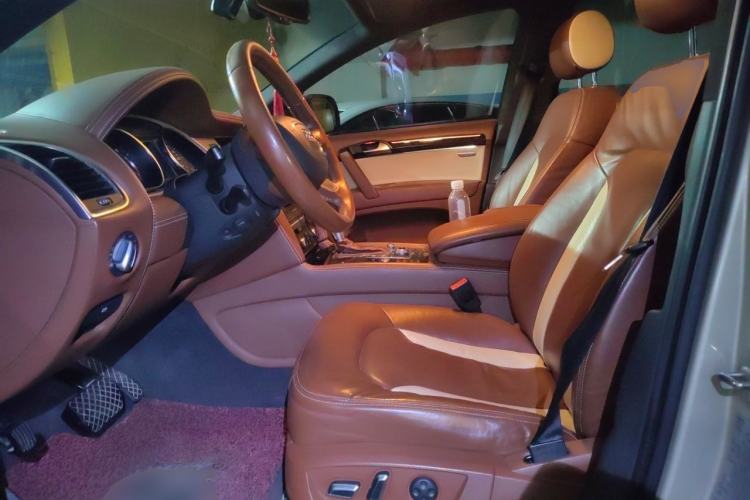 Used Audi Q7 2012 3.0 TFSI Exclusive Version (200kW) Left Front Seat
