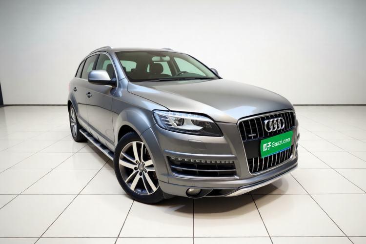 Used Audi Q7 2012 3.0 TFSI Comfort Model (200kW) Front Right 45 Deg