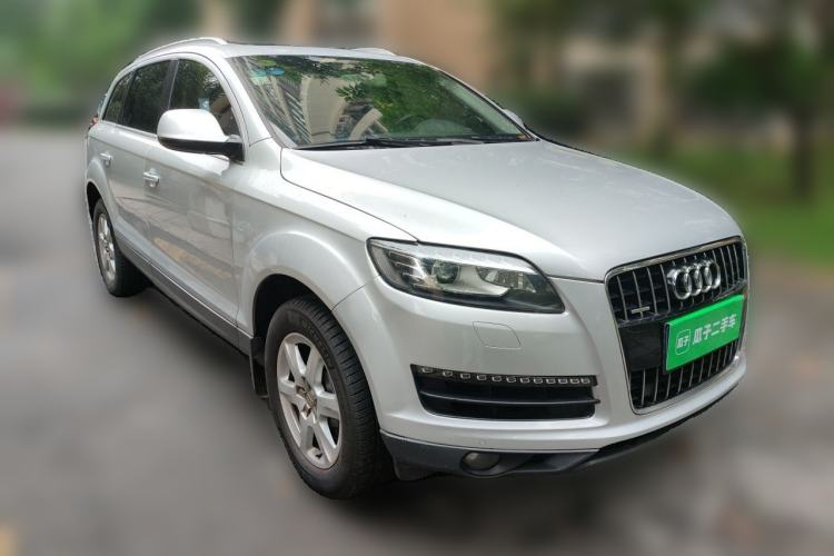 Used Audi Q7 2012 3.0 TFSI Ambition (200kW) Front Right 45 Deg
