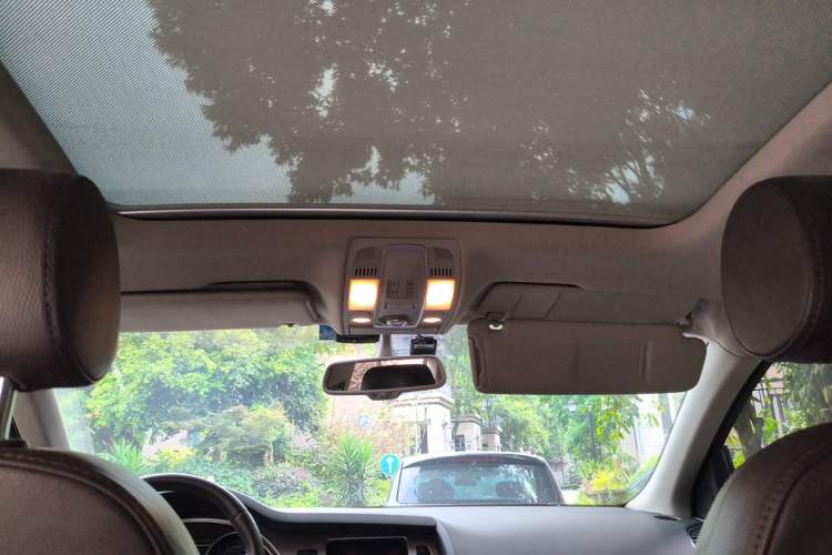 Used Audi Q7 2012 3.0 TFSI Comfort Model (200kW) Headliner
