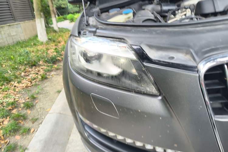 Used Audi Q7 2012 3.0 TFSI Comfort Model (200kW) Right Front Headlight