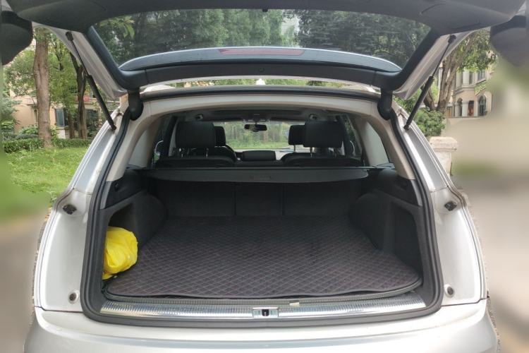 Used Audi Q7 2012 3.0 TFSI Ambition (200kW) Trunk