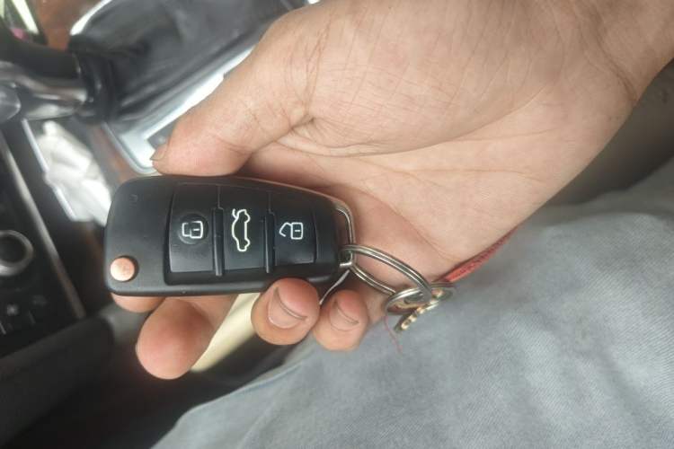 Used Audi Q7 2012 3.0 TDI Leading Model Vehicle Key