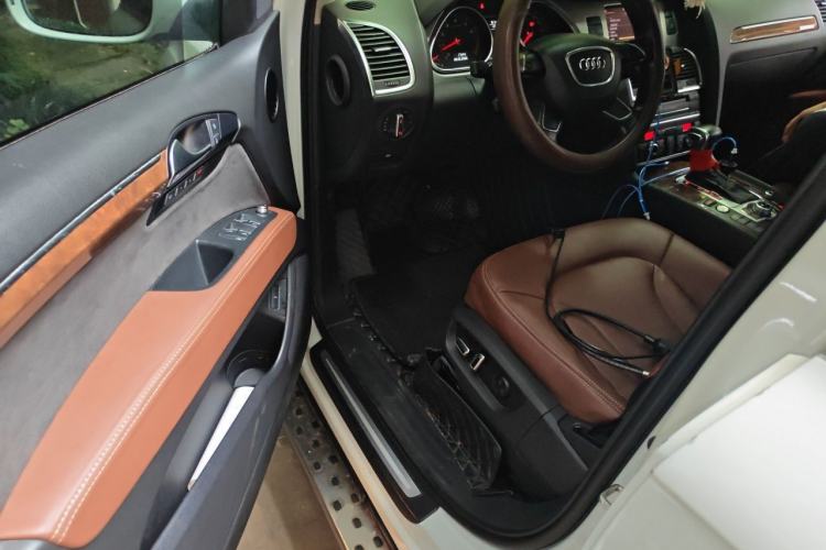 Used Audi Q7 2012 3.0 TFSI Ambition (200kW) Driver Seat