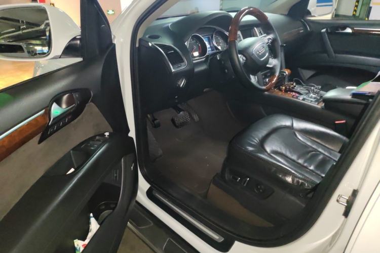Used Audi Q7 2012 3.0 TFSI Comfort Model (200kW) Driver Seat