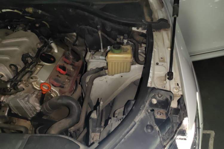 Used Audi Q7 2012 3.0 TFSI Comfort Model (200kW) Engine Bay Left