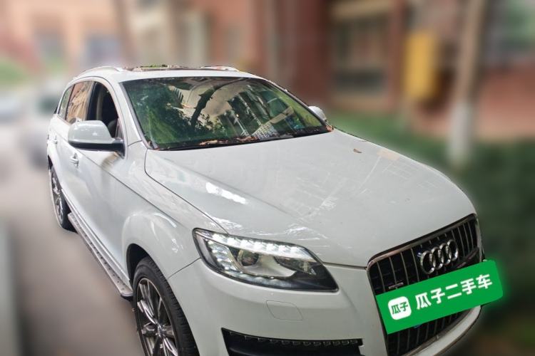 Used Audi Q7 2012 3.0 TFSI Ambition (200kW) Front Right 45 Deg