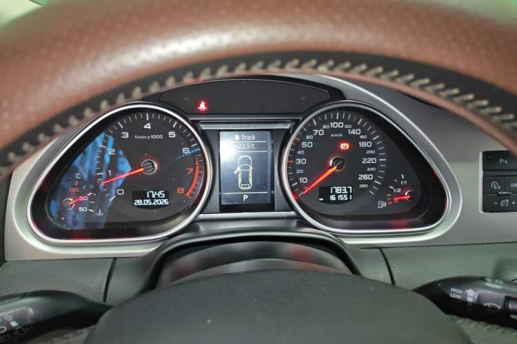 Used Audi Q7 2012 3.0 TFSI Ambition (200kW) Instrument Cluster