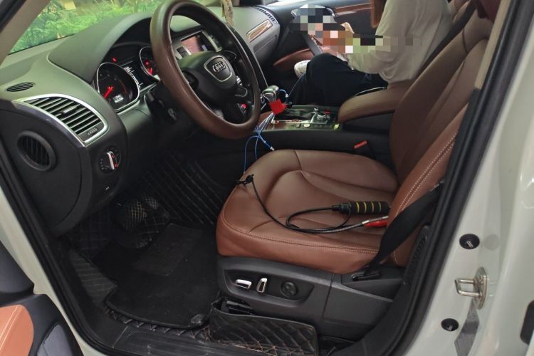 Used Audi Q7 2012 3.0 TFSI Ambition (200kW) Left Front Seat