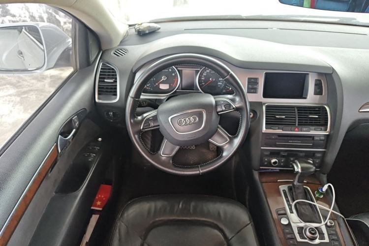 Used Audi Q7 2012 3.0 TFSI Technology Model (200kW) Steering Wheel