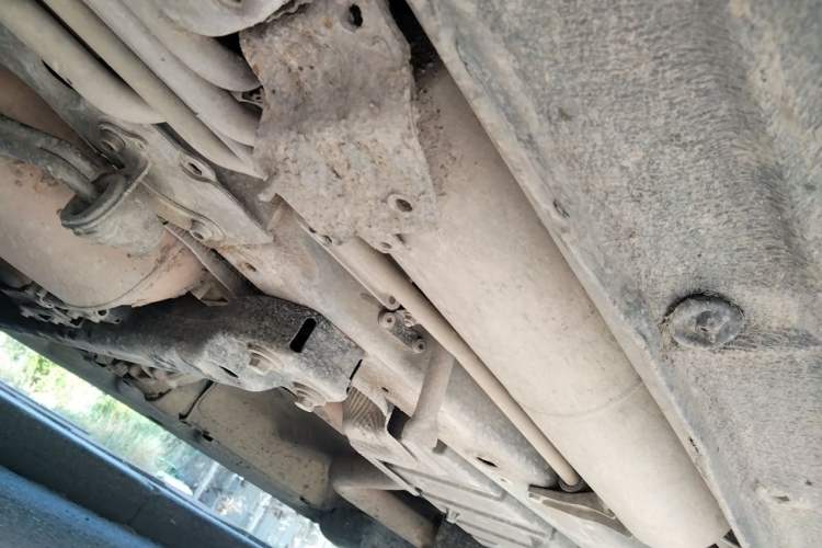 Used Audi Q7 2013 35 TDI Leading Model Chassis Front Left