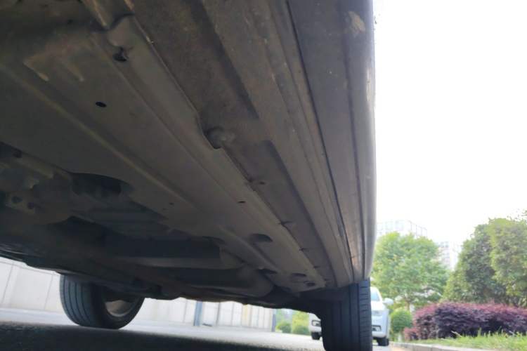 Used Audi Q7 2013 40 TFSI Technology Edition Chassis Front Left