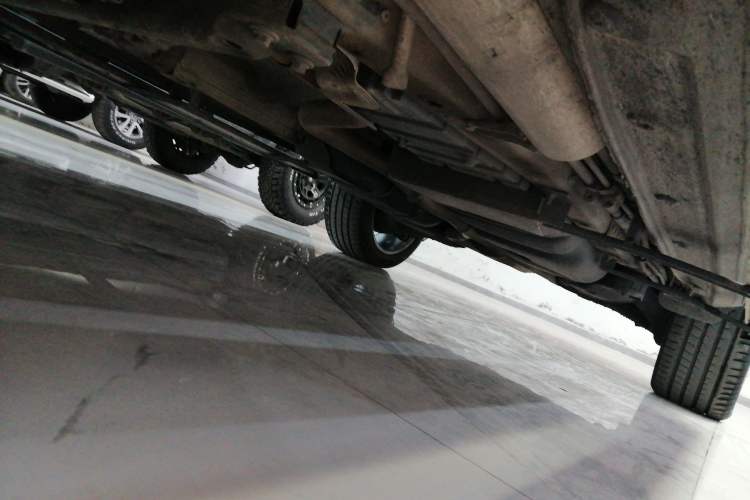 Used Audi Q7 2013 35 TDI Leading Model Chassis Front Left