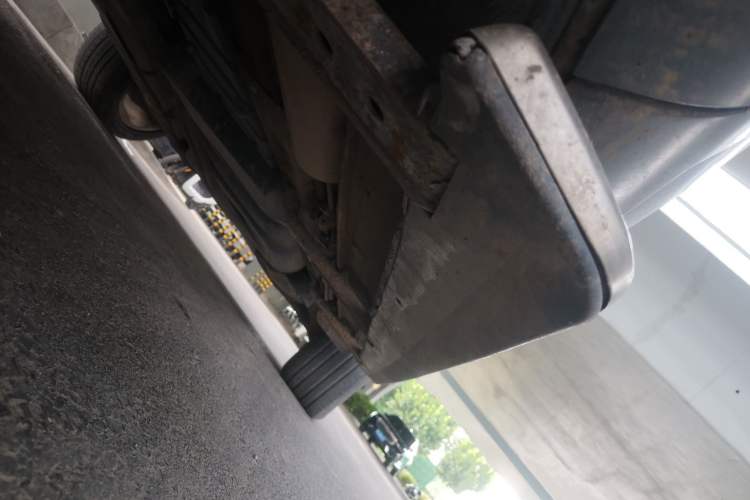 Used Audi Q7 2013 35 TFSI Comfort Model Chassis Front Left