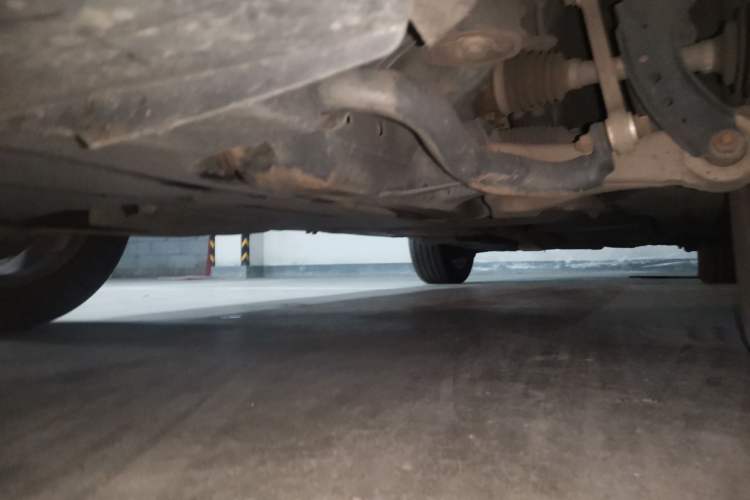 Used Audi Q7  Chassis Front Left