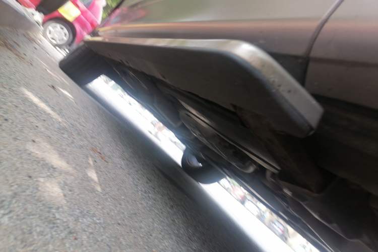Used Audi Q7  Chassis Front Right