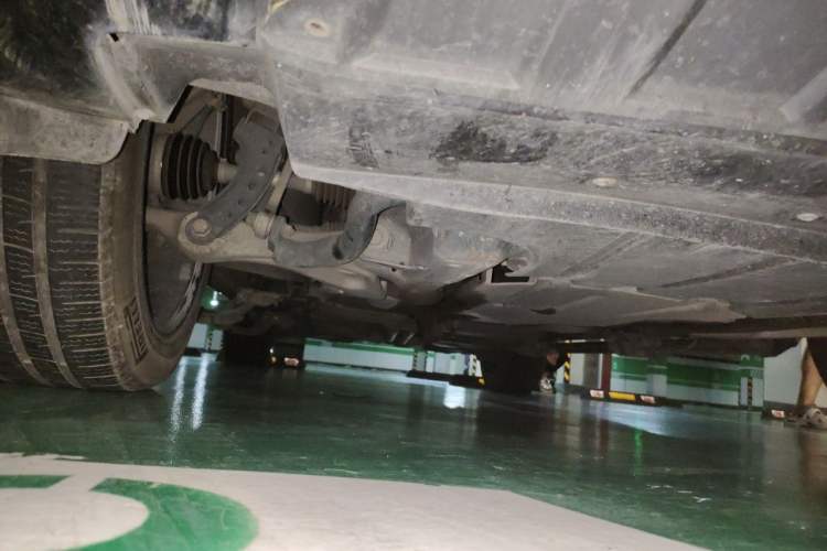 Used Audi Q7 2013 35 TFSI Comfort Model Chassis Front Right