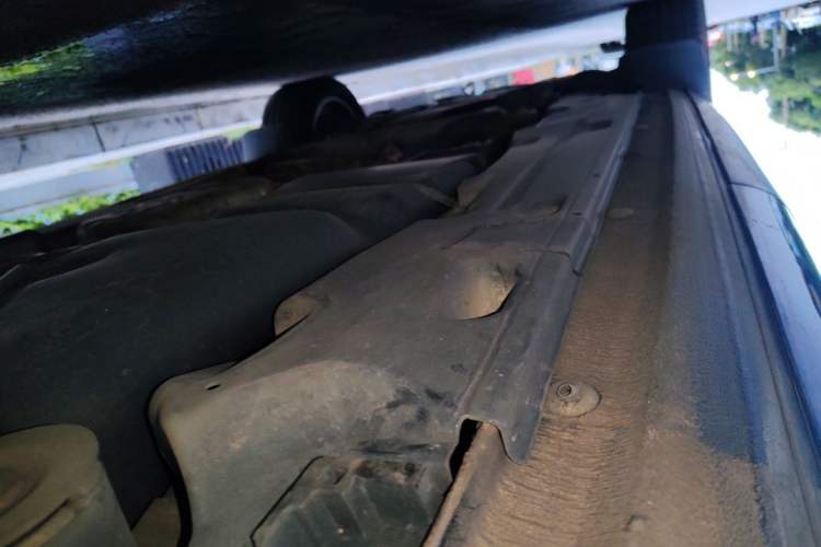 Used Audi Q7  Chassis Rear Left