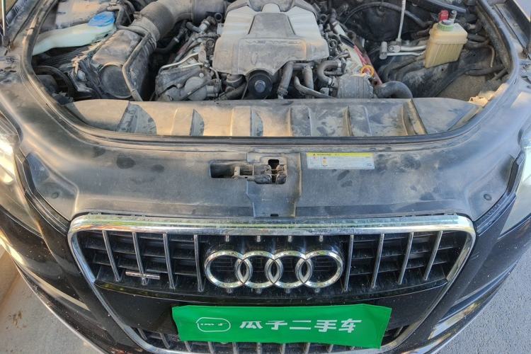 Used Audi Q7 2013 35 TFSI Ambition Edition Engine Bay