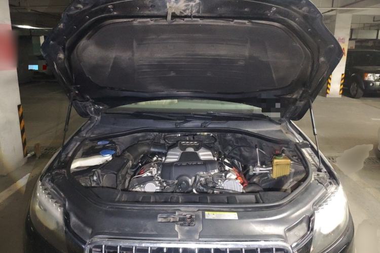 Used Audi Q7 2013 35 TFSI Ambition Edition Engine Bay