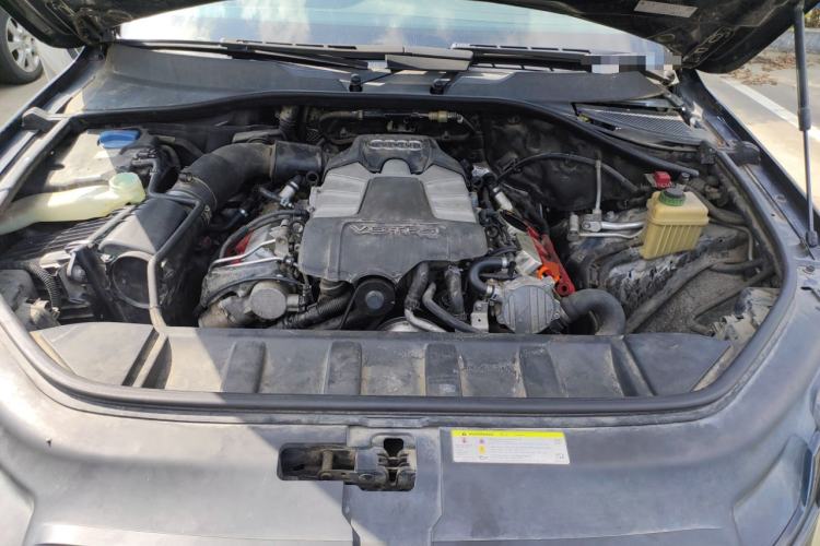 Used Audi Q7 2013 35 TFSI Ambition Edition Engine Bay