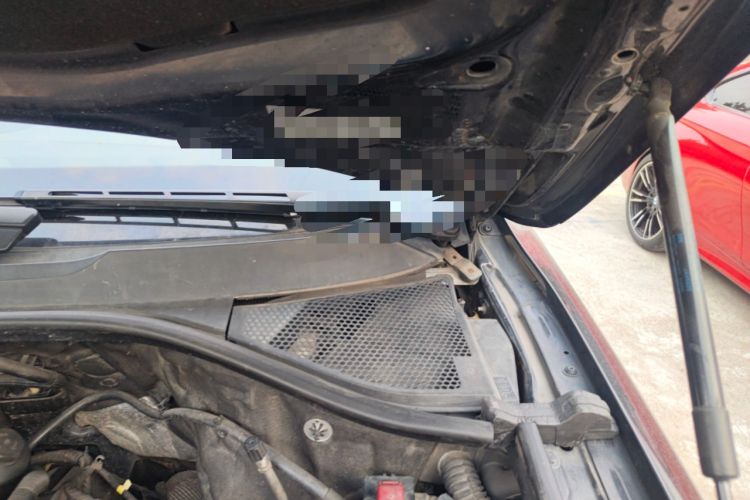 Used Audi Q7 2013 35 TFSI Comfort Model Engine Bay Left
