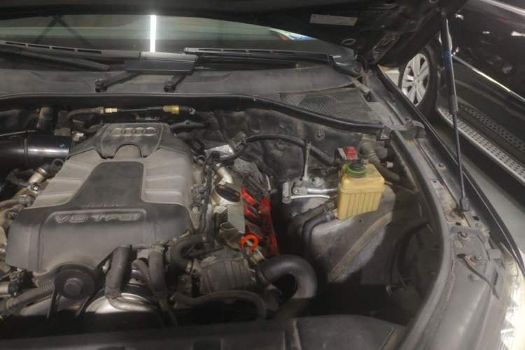 Used Audi Q7 2013 35 TFSI Technology Edition Engine Bay Left