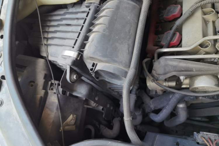 Used Audi Q7 2013 35 TFSI Ambition Edition Engine Bay Right