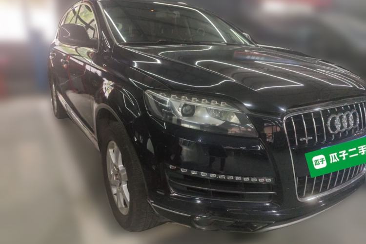 Used Audi Q7 2013 35 TFSI Technology Edition Front Right 45 Deg