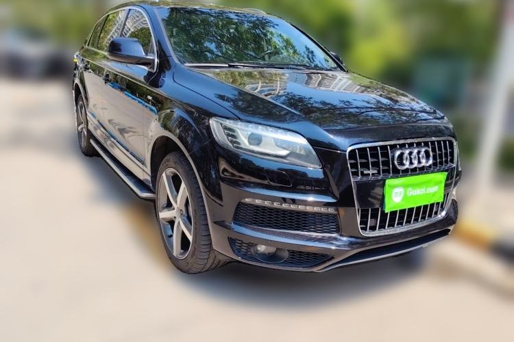 Used Audi Q7 2013 35 TFSI Technology Edition Front Right 45 Deg