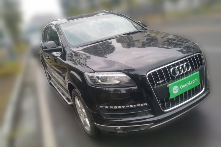 Used Audi Q7 2013 35 TFSI Ambition Edition Front Right 45 Deg