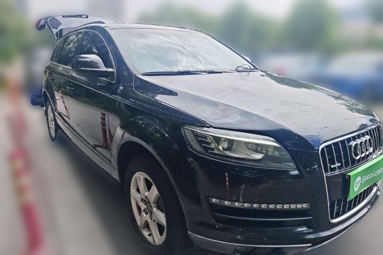 Used Audi Q7 2013 35 TFSI Ambition Edition Front Right 45 Deg