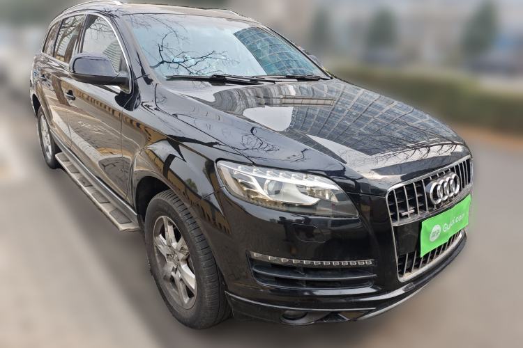 Used Audi Q7 2013 35 TFSI Ambition Edition Front Right 45 Deg