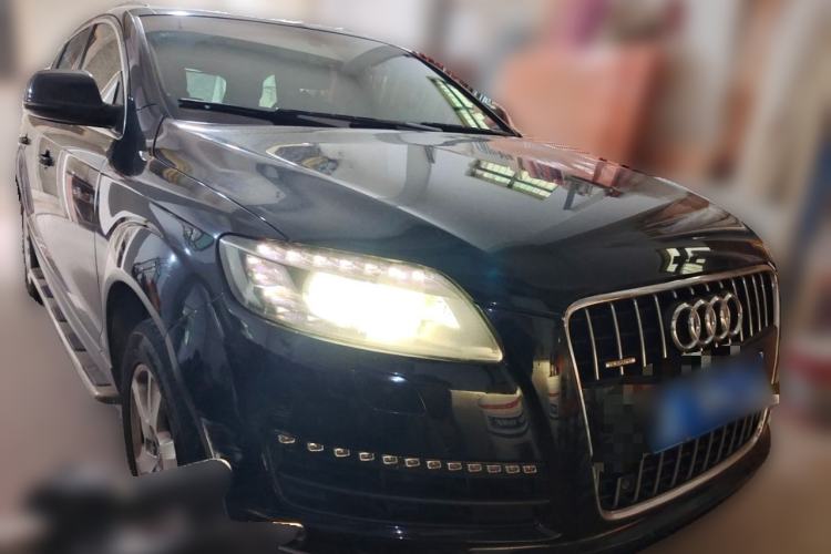 Used Audi Q7 2013 35 TFSI Ambition Edition Front Right 45 Deg