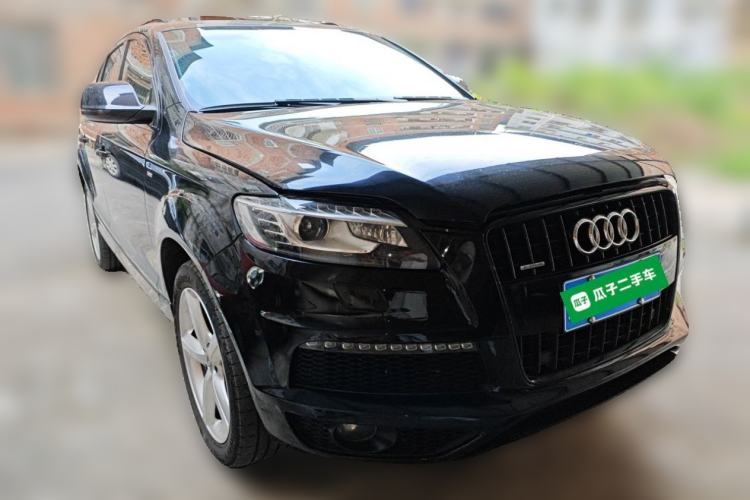 Used Audi Q7 2013 35 TFSI Technology Edition Front Right 45 Deg