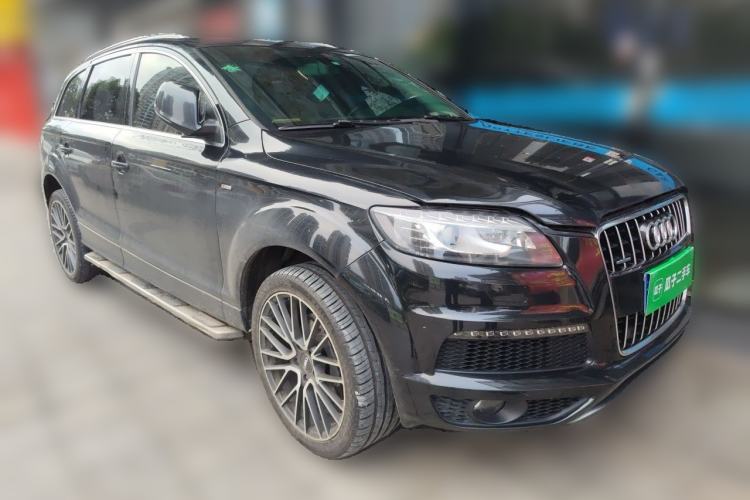 Used Audi Q7 2013 35 TFSI Ambition Edition Front Right 45 Deg