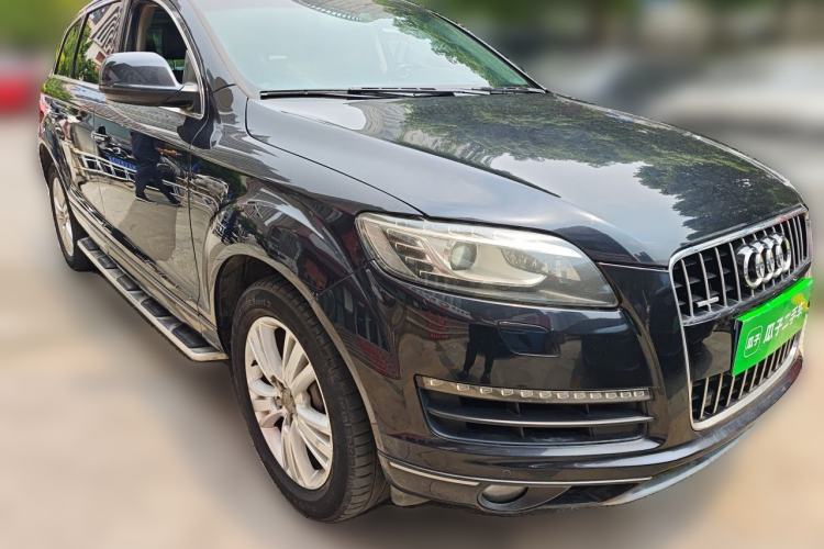Used Audi Q7 2013 35 TFSI Technology Edition Front Right 45 Deg