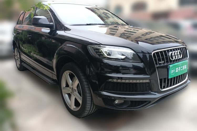 Used Audi Q7 2013 35 TFSI Technology Edition Front Right 45 Deg