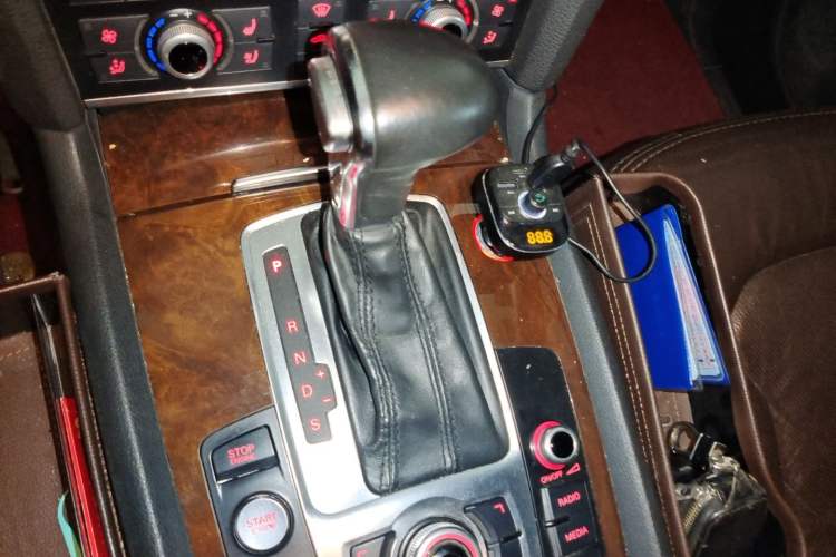 Used Audi Q7 2013 35 TFSI Ambition Edition Gear Lever