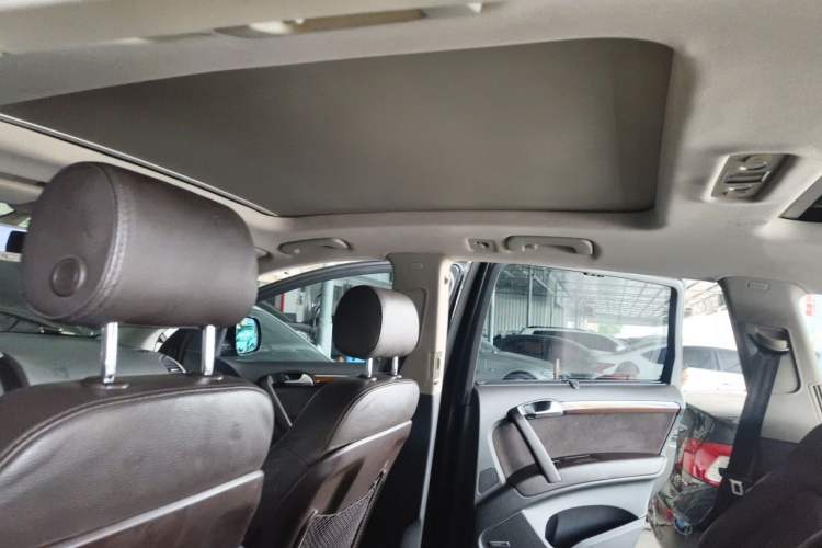 Used Audi Q7 2013 35 TDI Leading Model Headliner