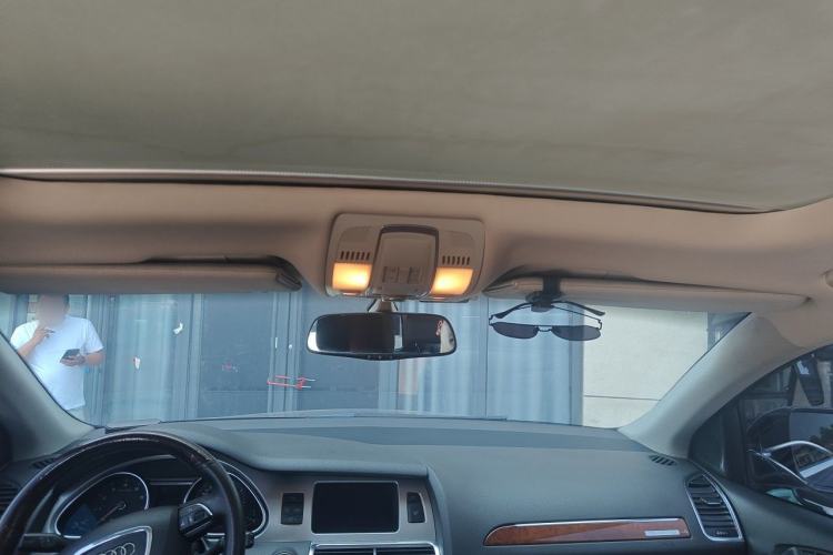 Used Audi Q7 2013 35 TFSI Ambition Edition Headliner